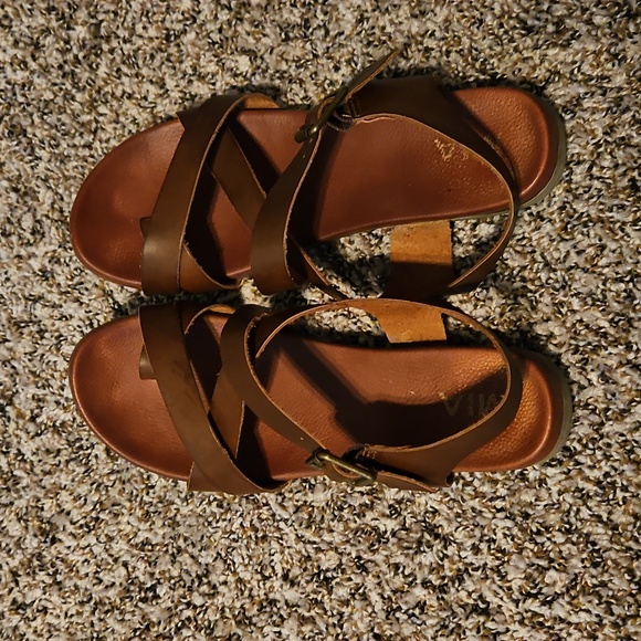 MIA Brown Leather Sandals - Picture 3 of 3